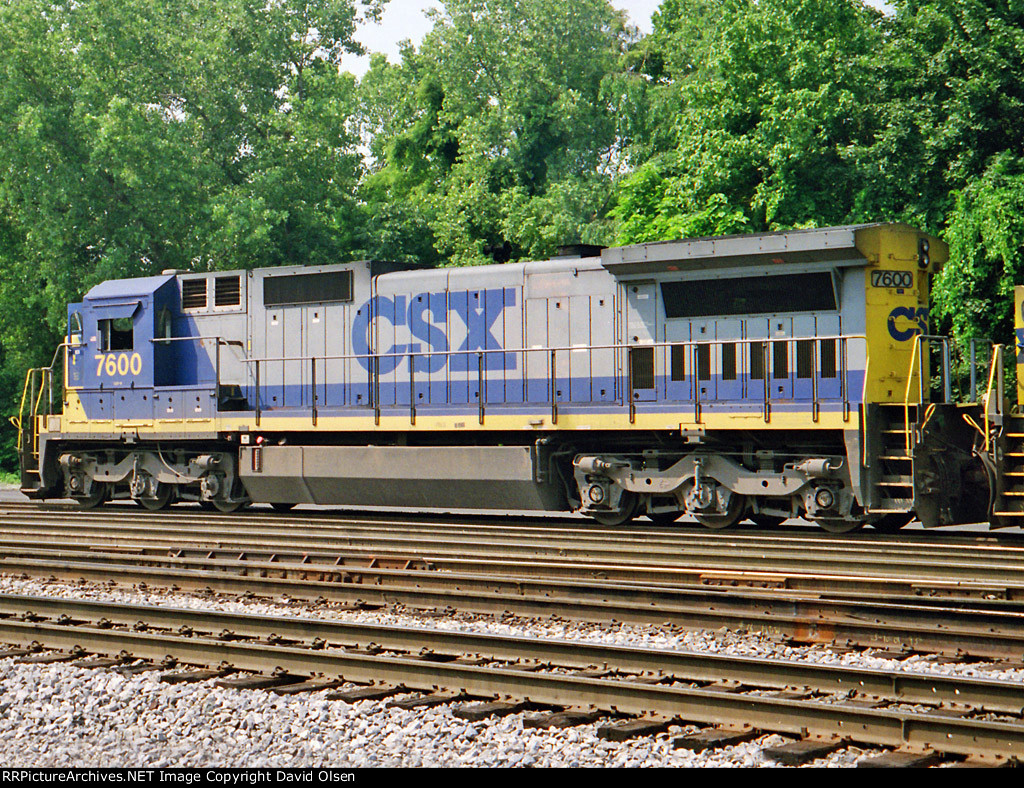 CSX 7600